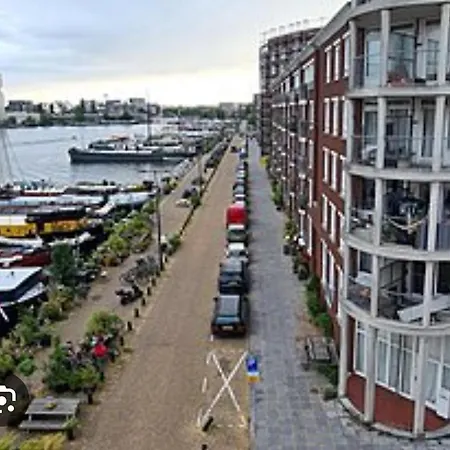 Near Station Apartamento Ámsterdam